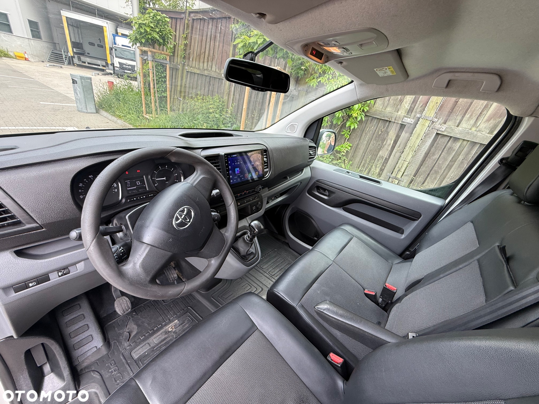 Toyota Proace - 10