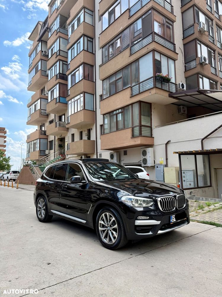 BMW X3 xDrive30i AT Luxury Line - 1