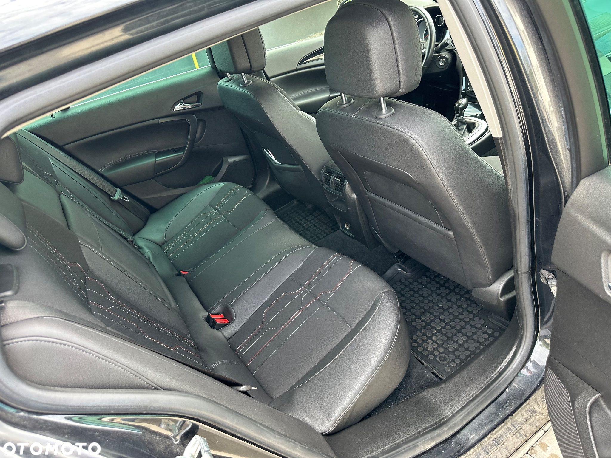 Opel Insignia - 8