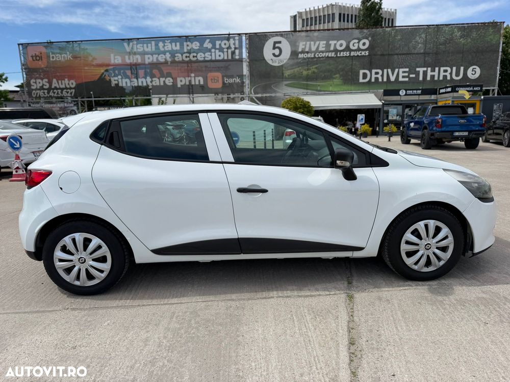Renault Clio - 5