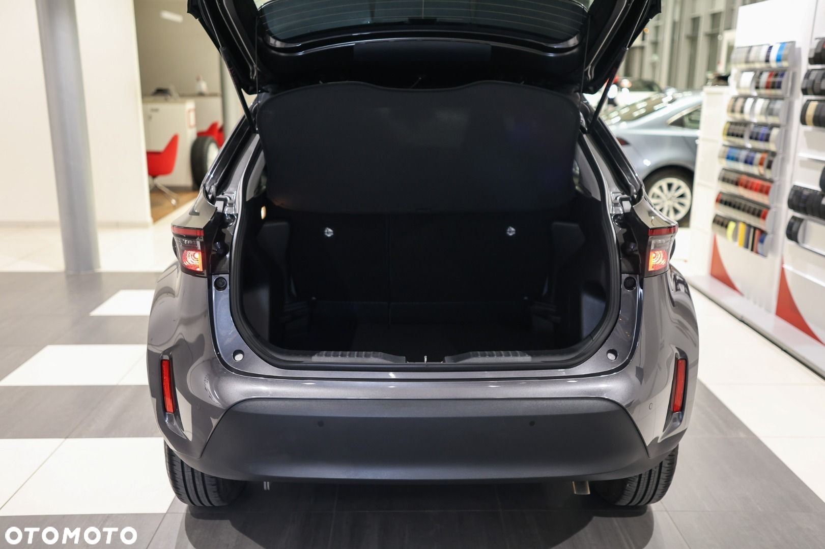 Toyota Yaris Cross - 12