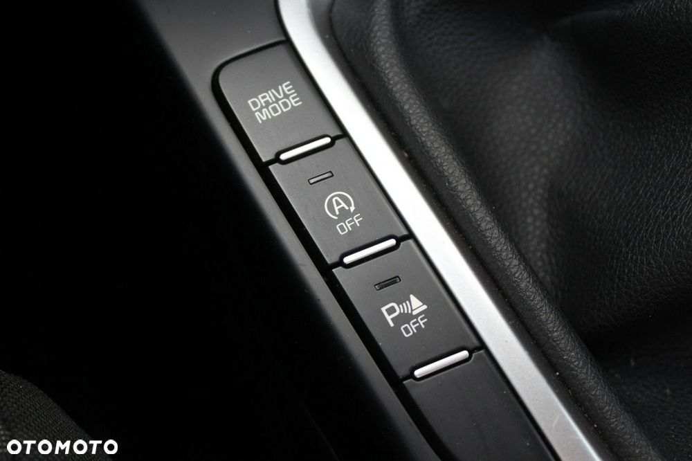 Kia Ceed 1.6 CRDi mHEV M - 22