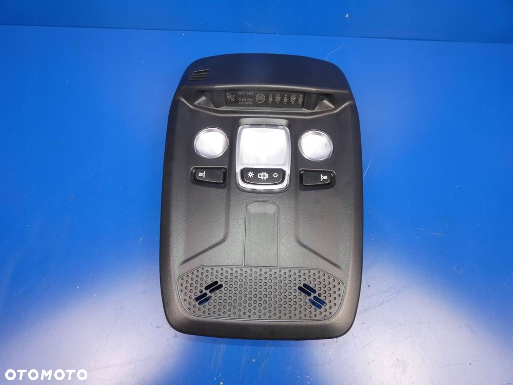 OPEL CORSA F LAMPKA PODSUFITKI WEWNĘTRZNA PRZÓD - 1