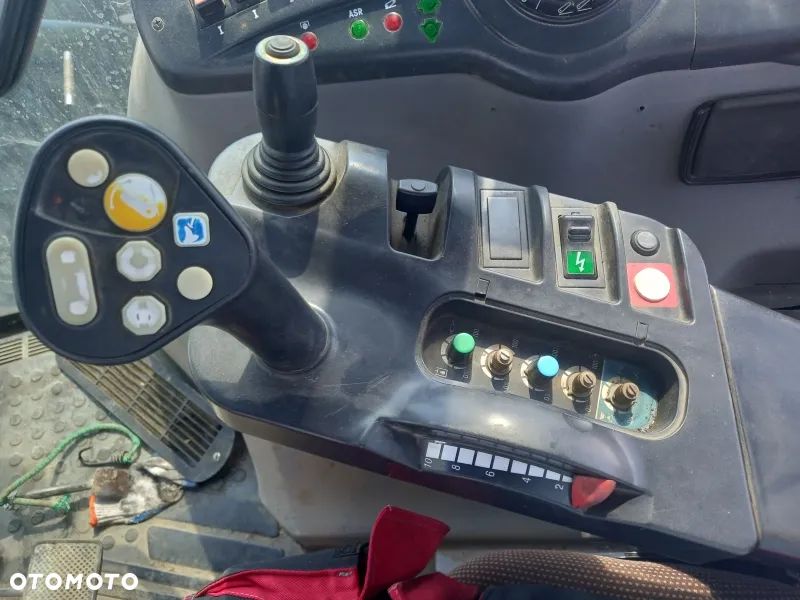 Kabina szyba drzwi dach części Steyr CVT150 Case CVX - 14