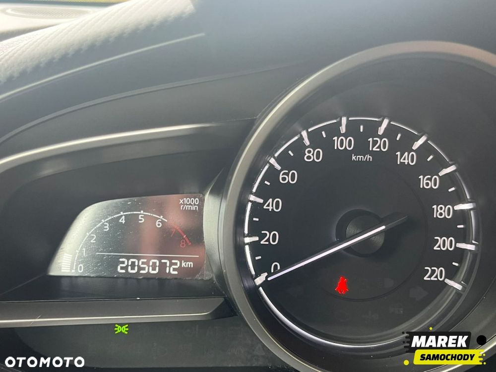 Mazda 2 - 10