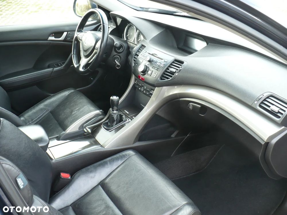 Honda Accord 2.0 Elegance Advantage - 20