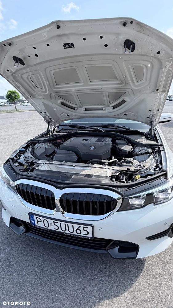 BMW Seria 3 318i Sport Line - 8