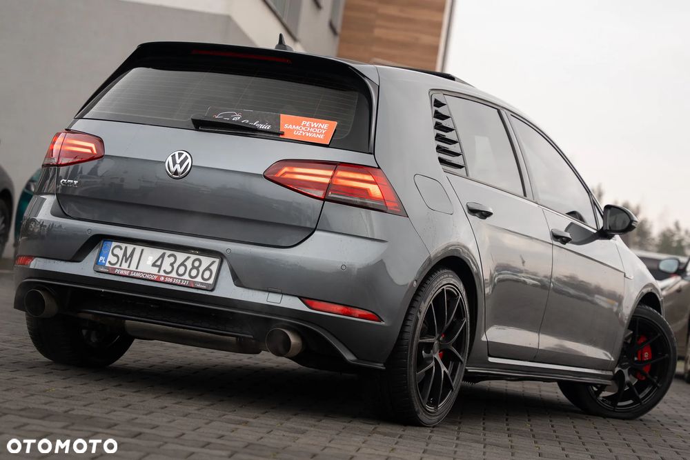Volkswagen Golf ver-2-0-gti-dsg - 10