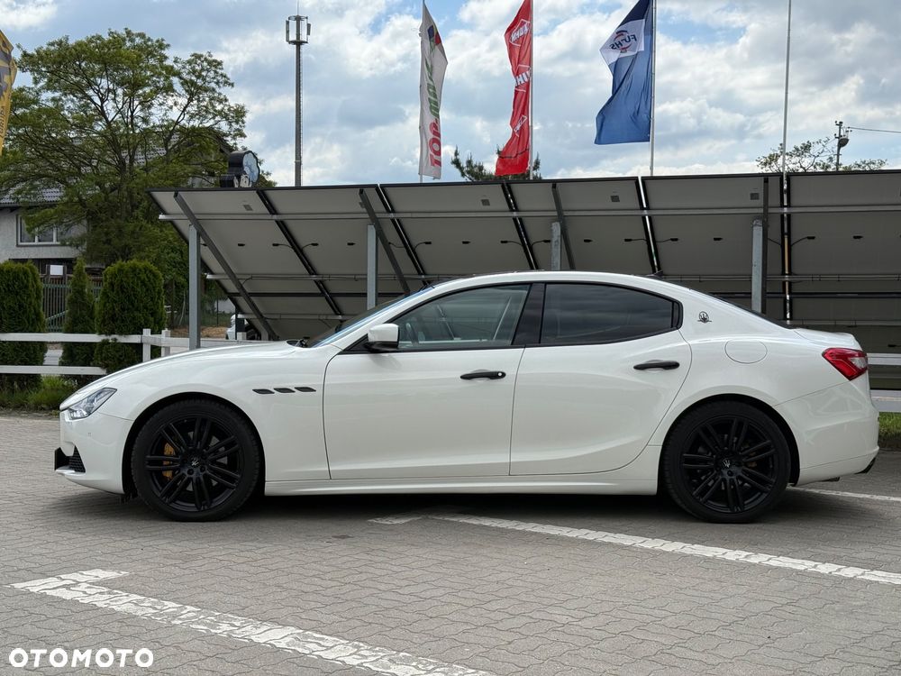 Maserati Ghibli - 4