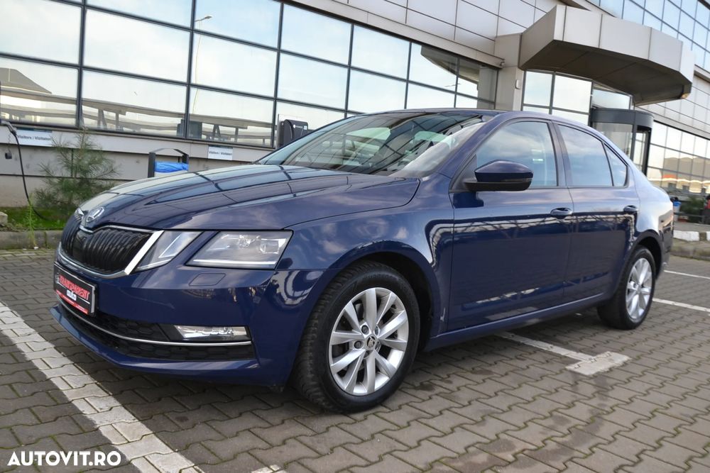 Skoda Octavia 2.0 TDI DSG Style - 2