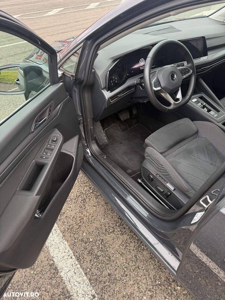 Volkswagen Golf 1.5 TSI ACT DSG Style - 17