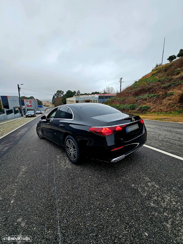 Mercedes-Benz E 220 - 12