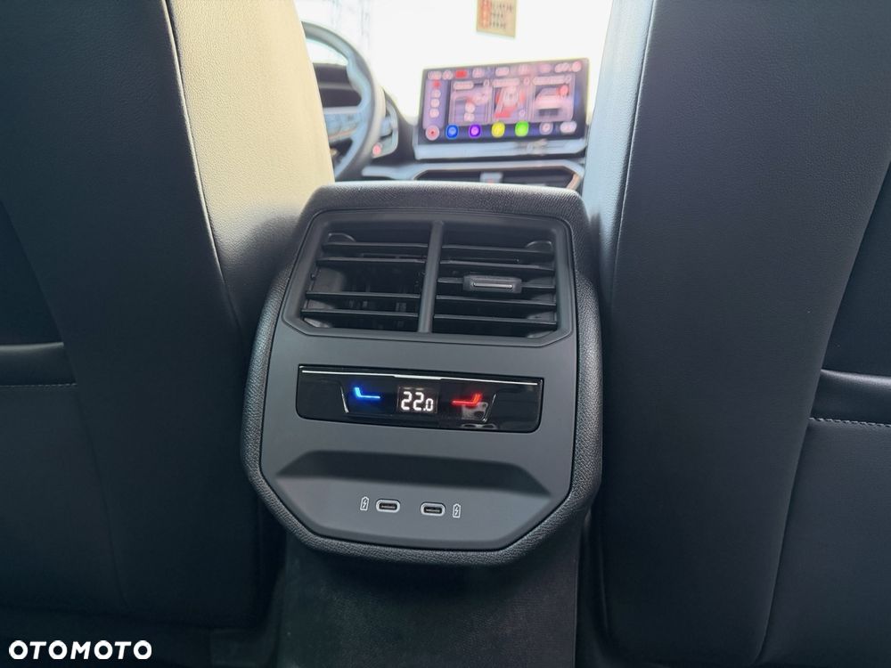 Cupra Leon Sportstourer 2.0 TSI 4Drive VZ Cup DSG - 30