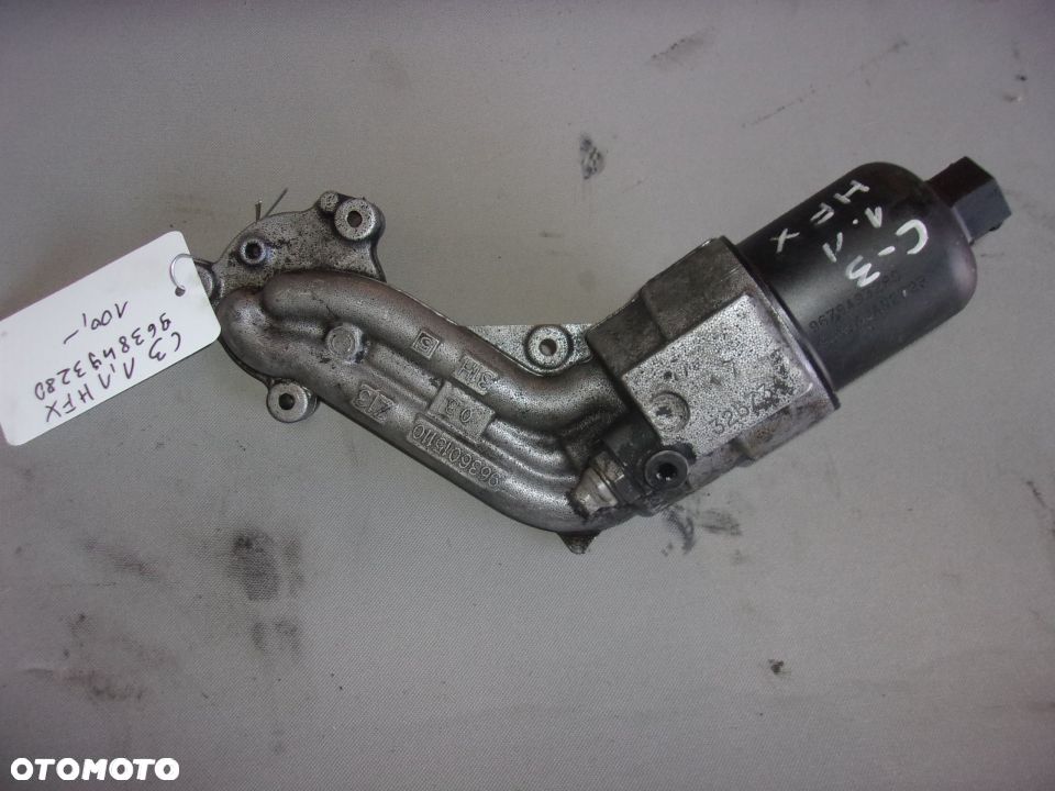 PODSTAWA FILTRA OLEJOWEGO CITROEN C3 1,1 HFX - 1