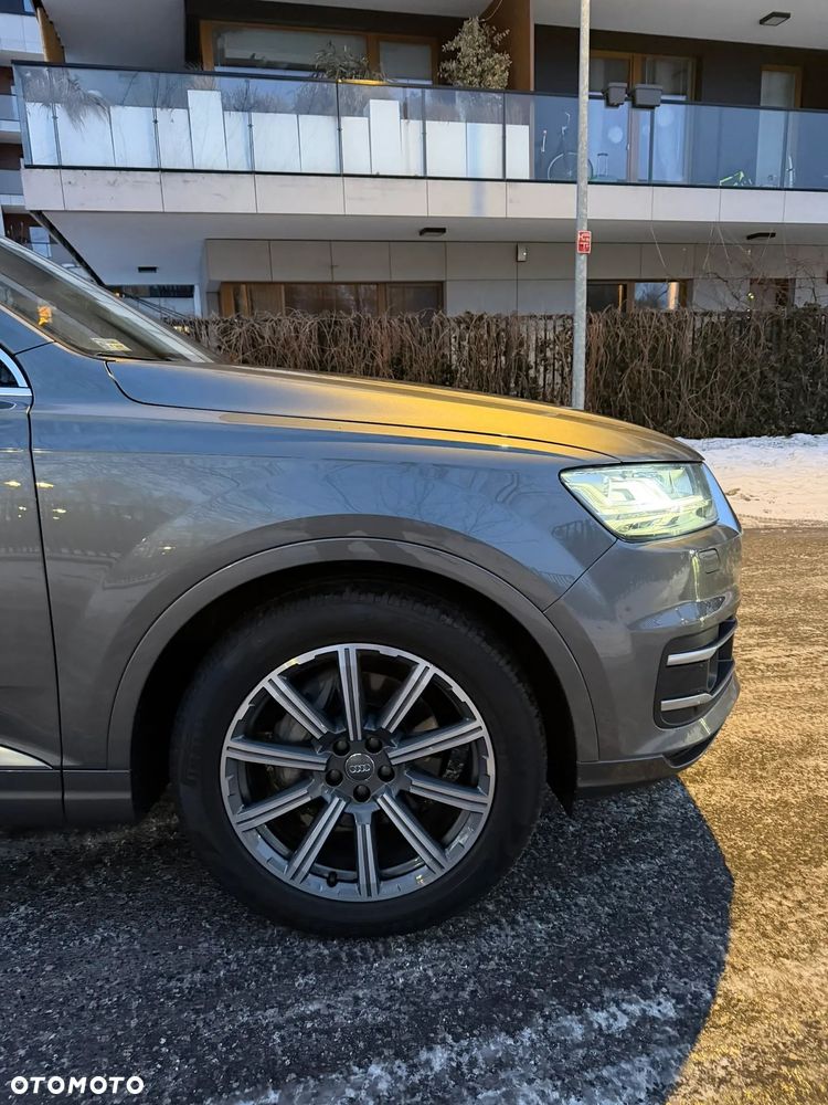 Audi Q7 - 5