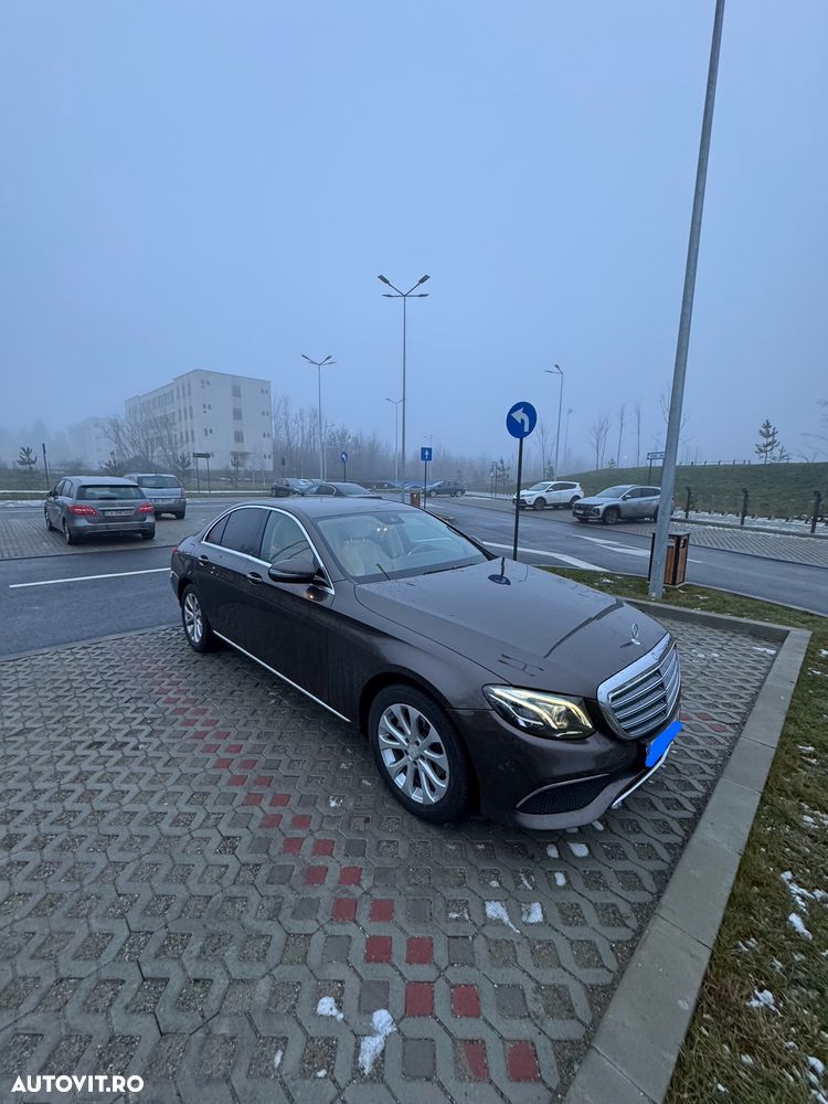 Mercedes-Benz E - 6