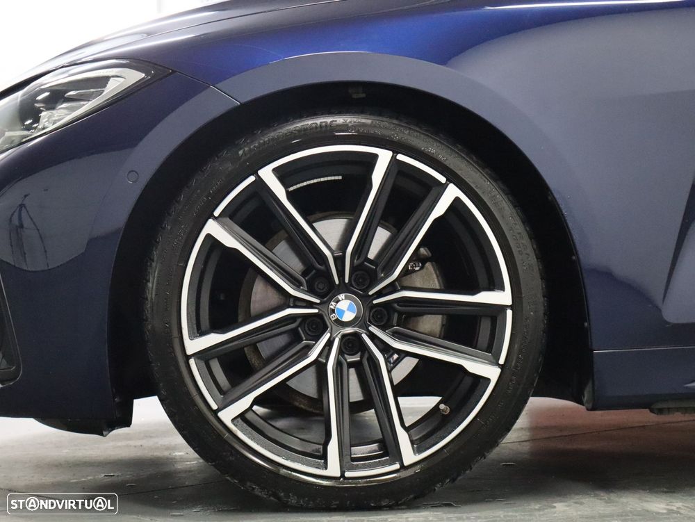 BMW 420 d xDrive Desportiva M Auto - 31