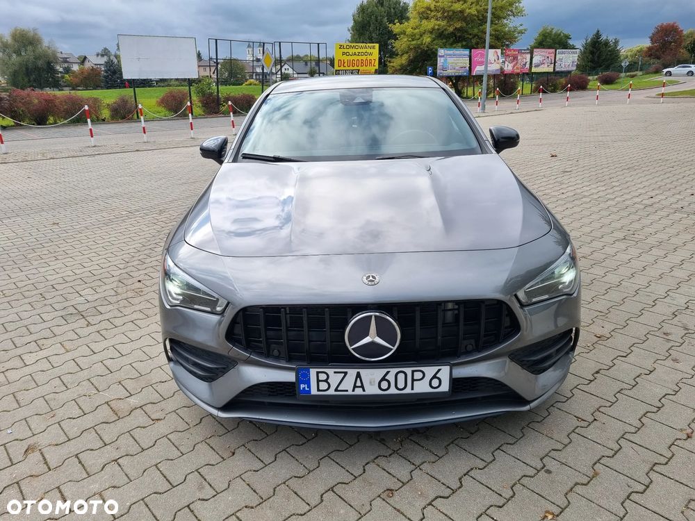 Mercedes-Benz CLA 250 4Matic 7G-DCT AMG Line - 3