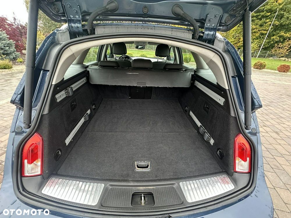 Opel Insignia - 13