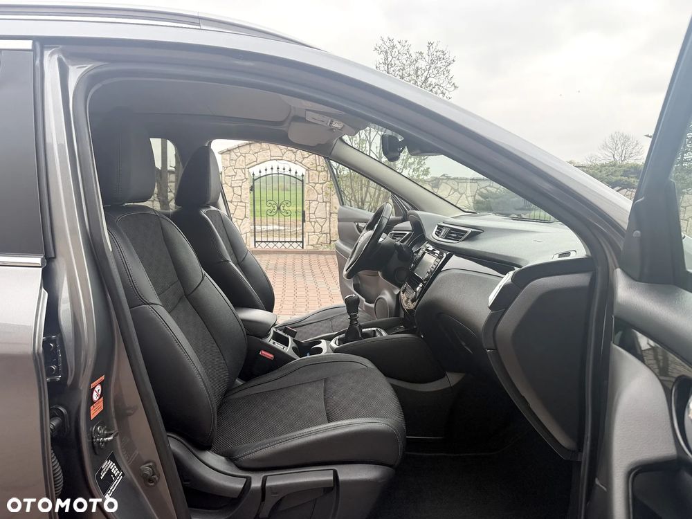 Nissan Qashqai 1.2 DIG-T Tekna - 11