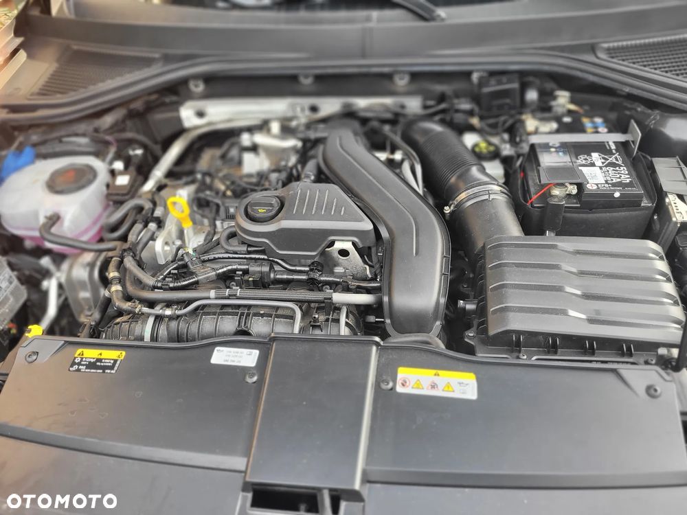 Volkswagen T-Roc - 24