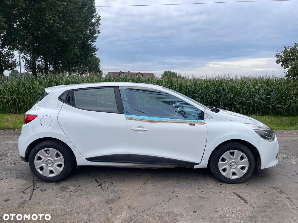Renault Clio dCi 75 Stop & Start Expression - 6
