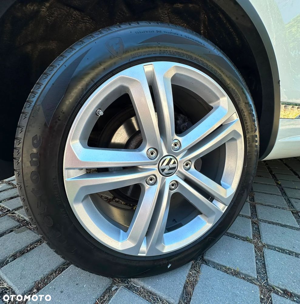 Volkswagen Touareg 3.0 V6 TDI BMT - 33