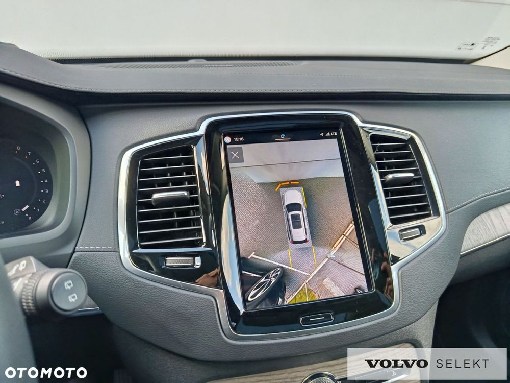 Volvo XC 90 - 21