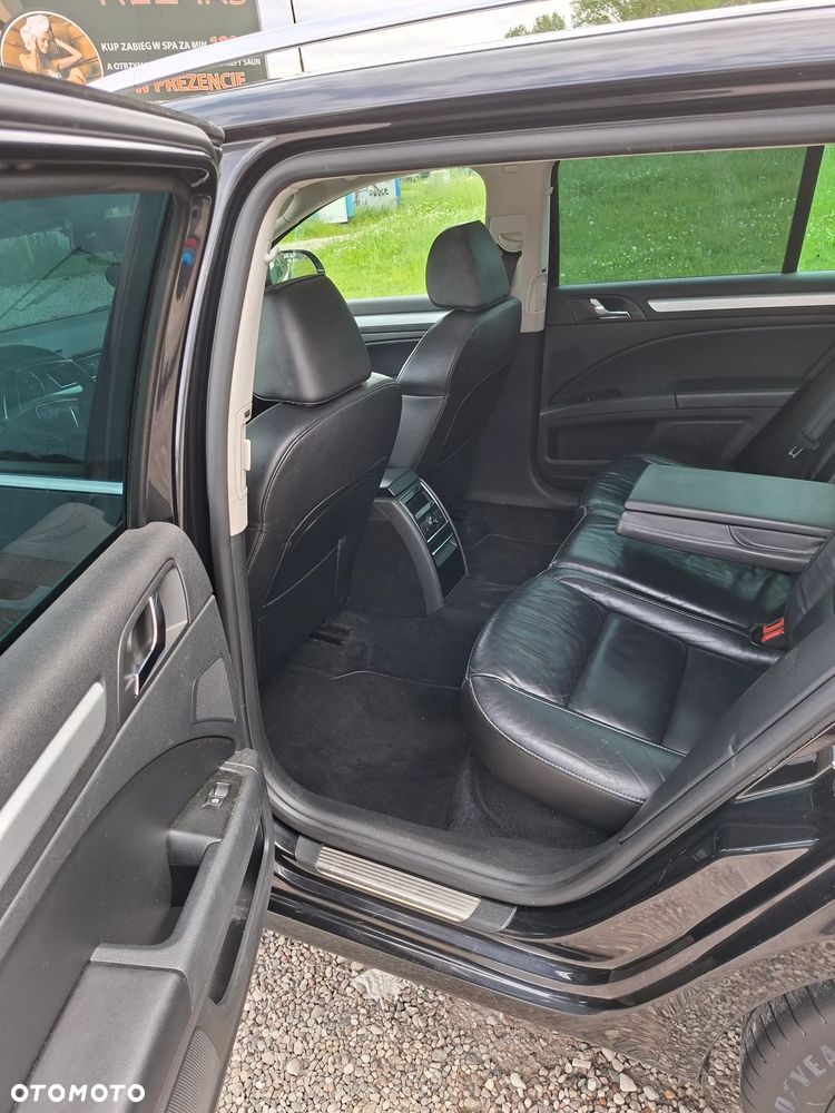 Skoda Superb 2.0 TDI Comfort DSG - 14