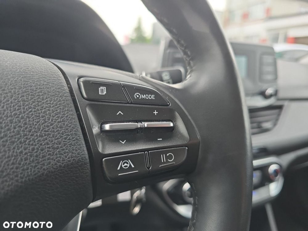 Hyundai i30 1.5 DPI Comfort - 13