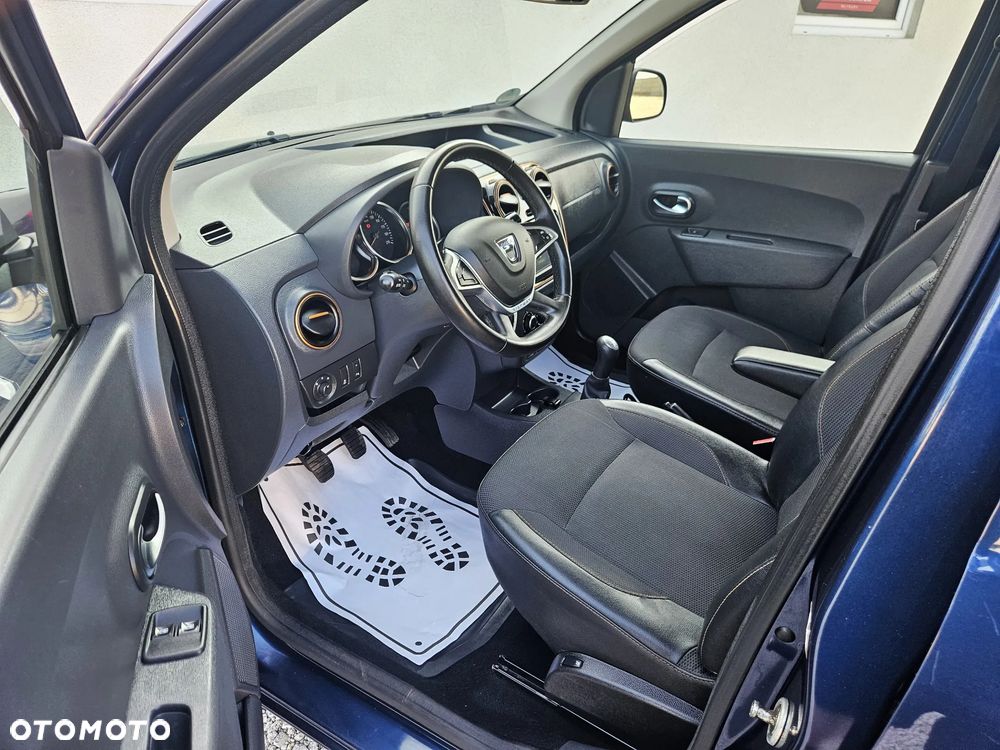 Dacia Dokker TCe 115 Stepway Celebration - 10