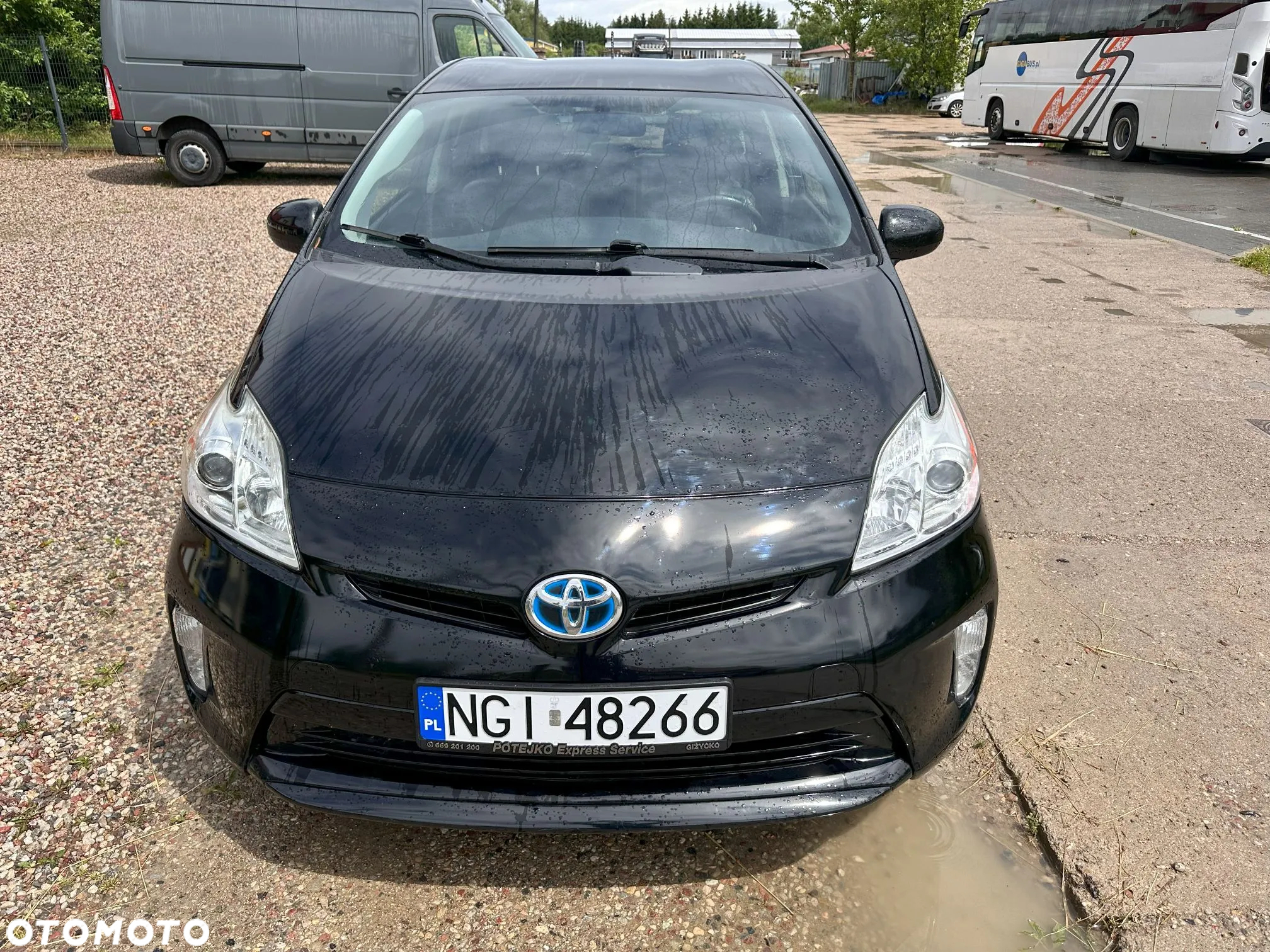 Toyota Prius - 3