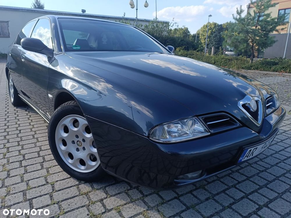 Alfa Romeo 166 2.5 V6 24v - 1