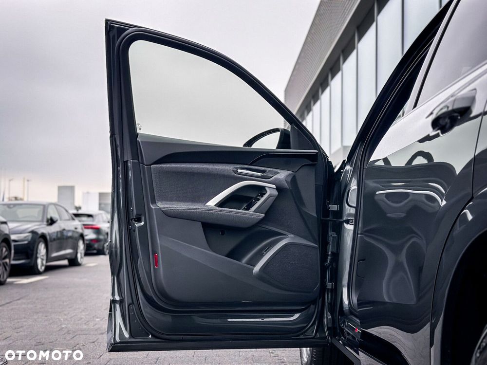 Audi Q5 Sportback - 14