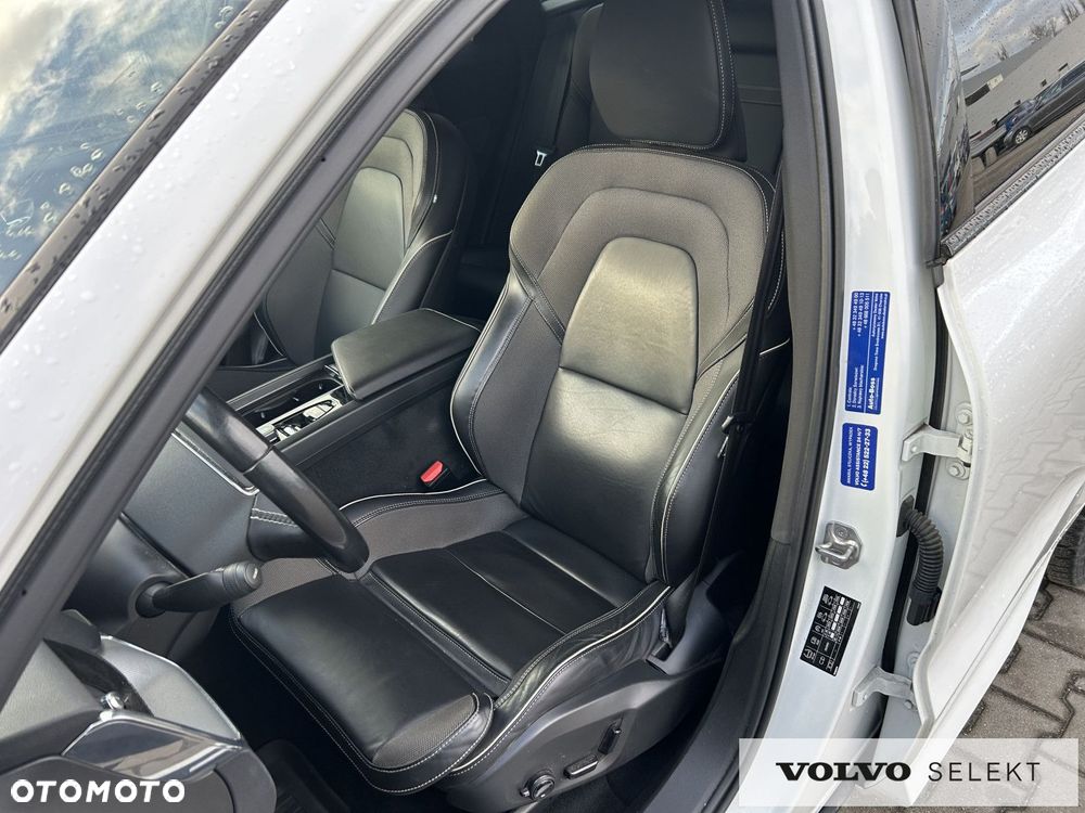 Volvo XC 60 - 12