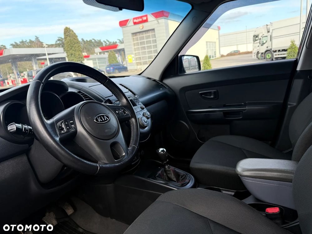 Kia Soul - 18