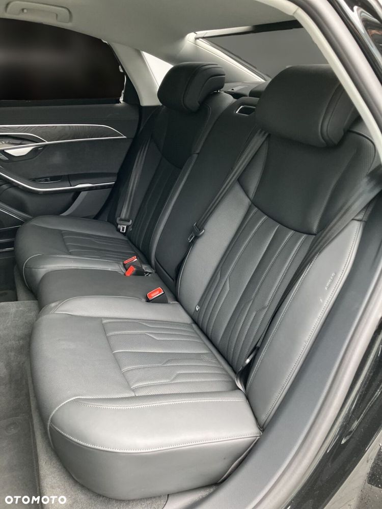 Audi A8 - 18