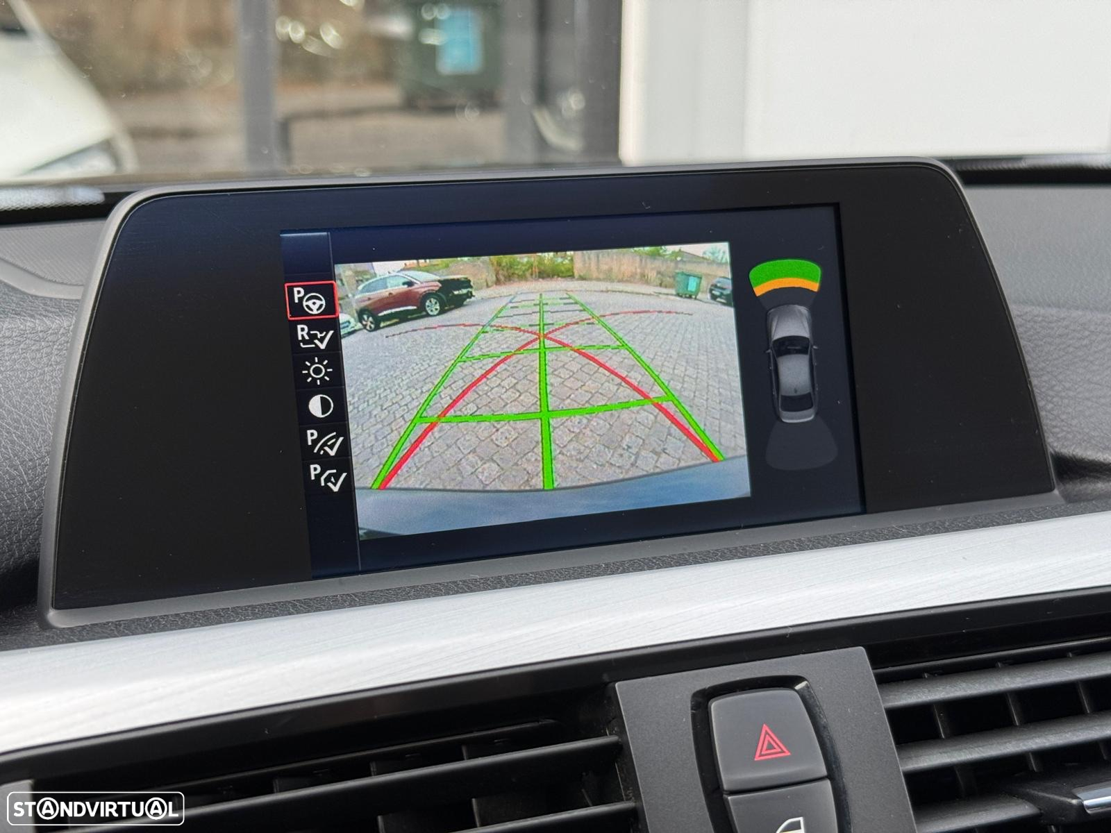 BMW 320 d Pack M - 21