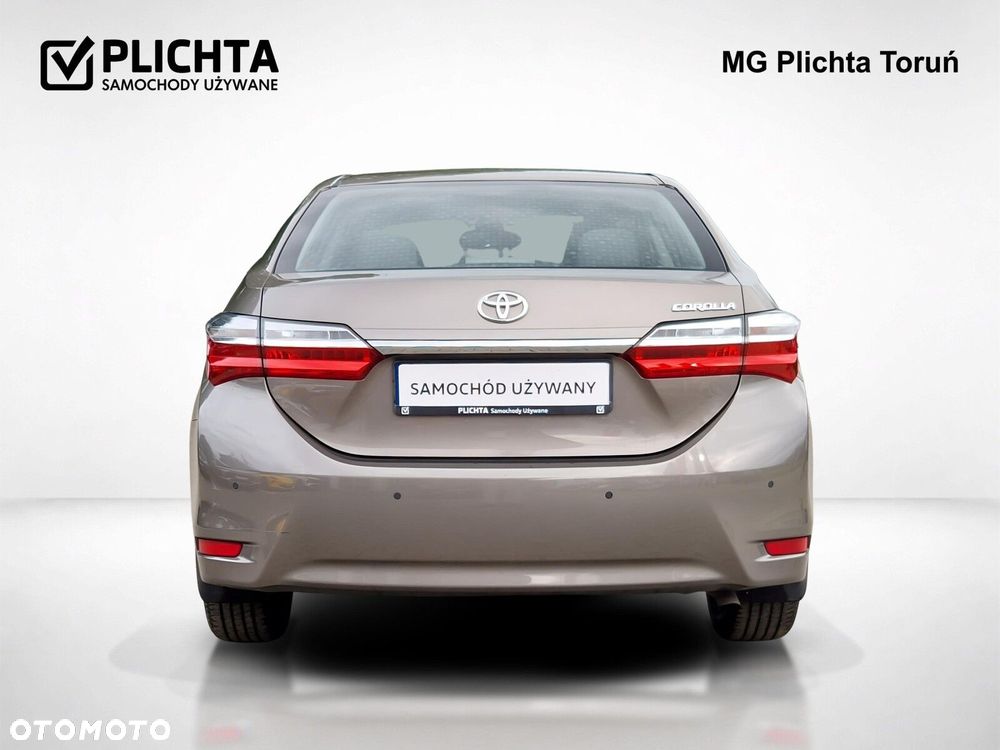 Toyota Corolla - 5