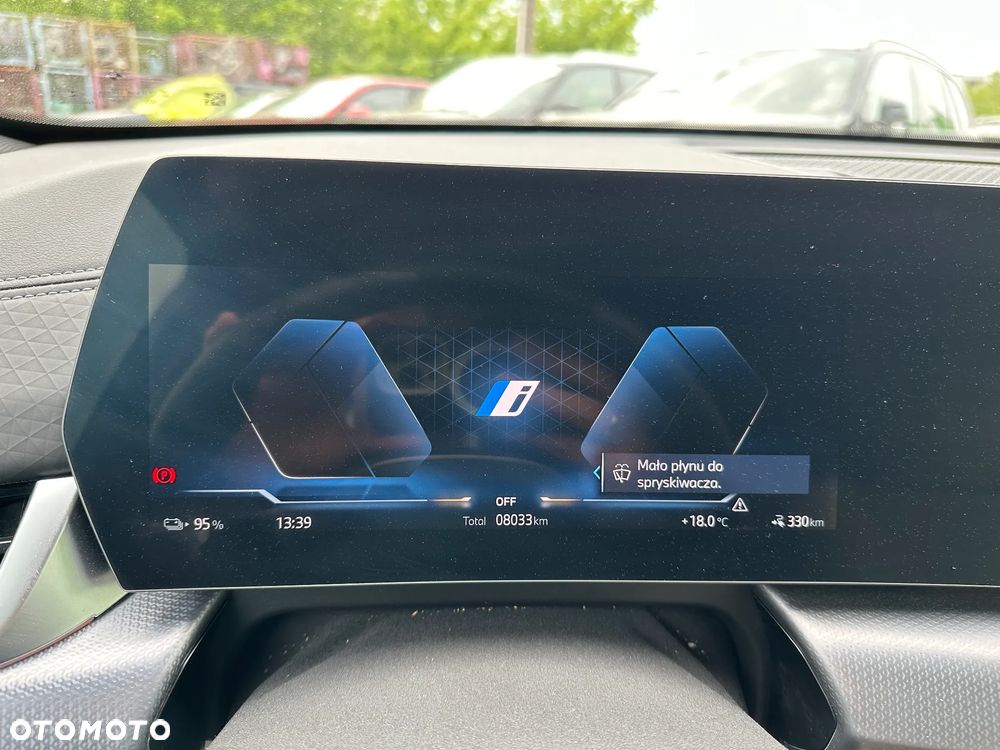 BMW iX2 eDrive20 66.5kWh M Sport - 17