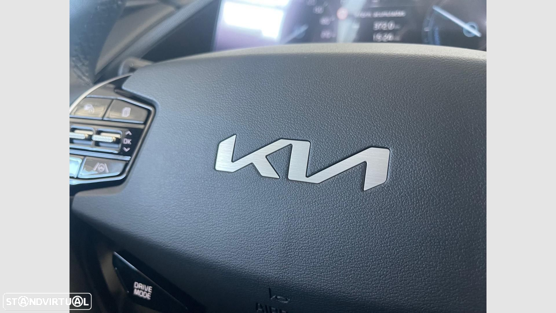 Kia Niro EV 64kWh Drive - 13