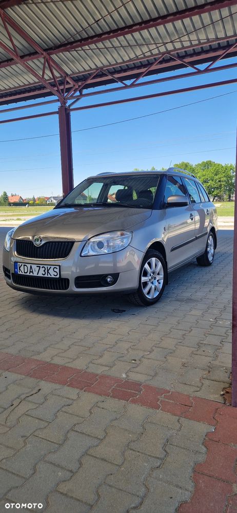 Skoda Fabia 1.4 16V Active - 11