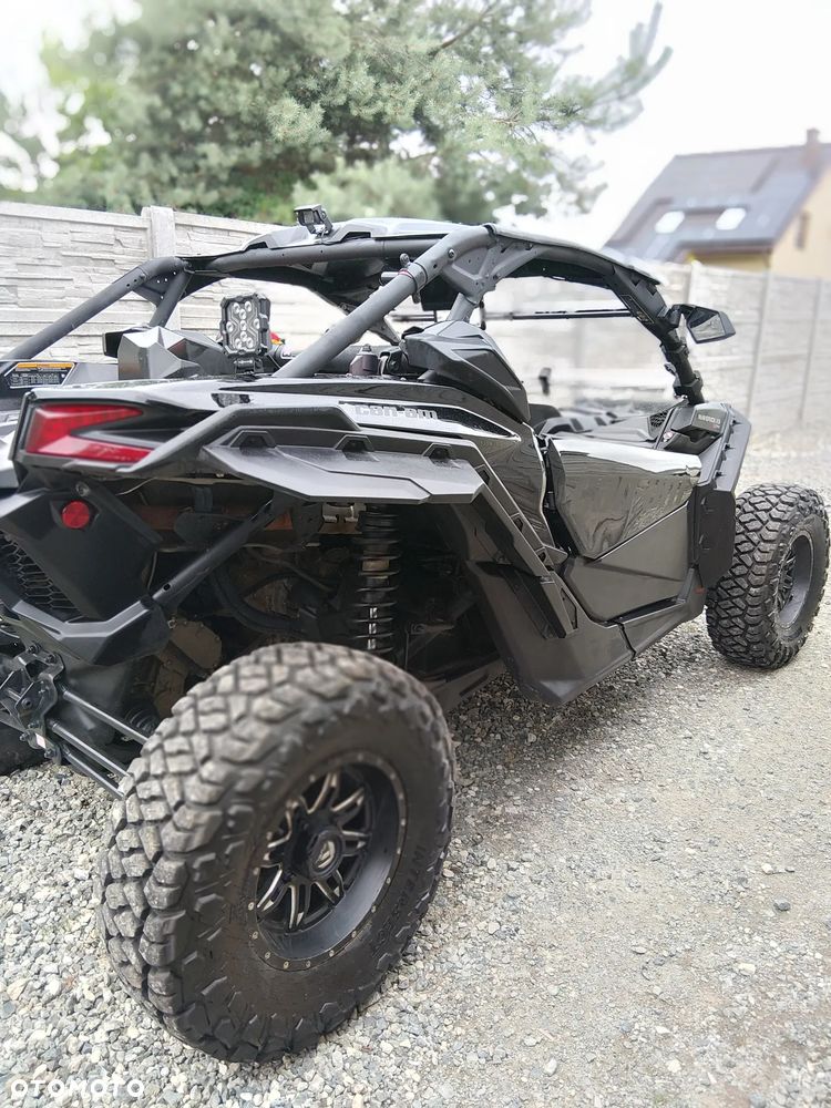 Can-Am Maverick - 12