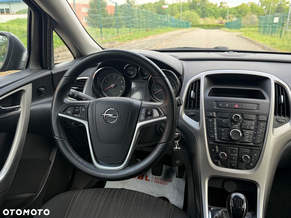 Opel Astra 1.4 Turbo - 19
