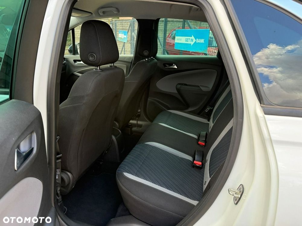 Opel Crossland X - 16