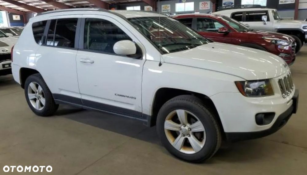 Jeep Compass - 2