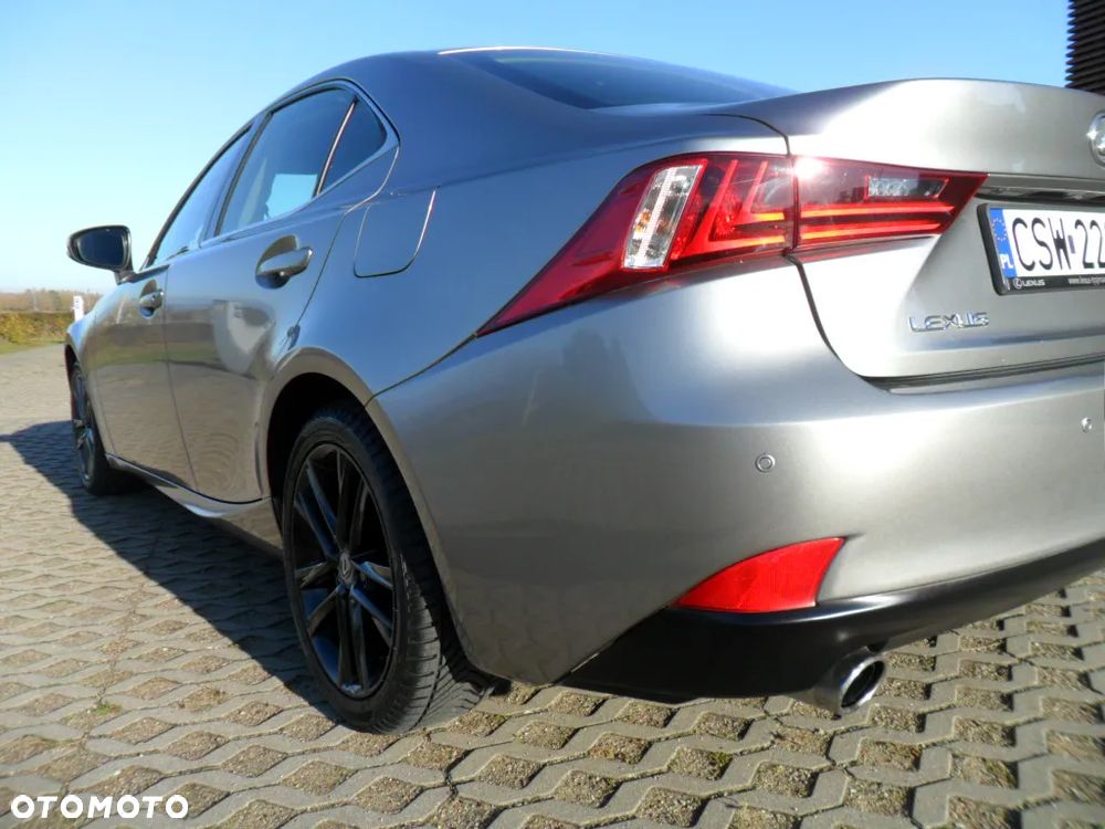 Lexus IS 250 Comfort - 11