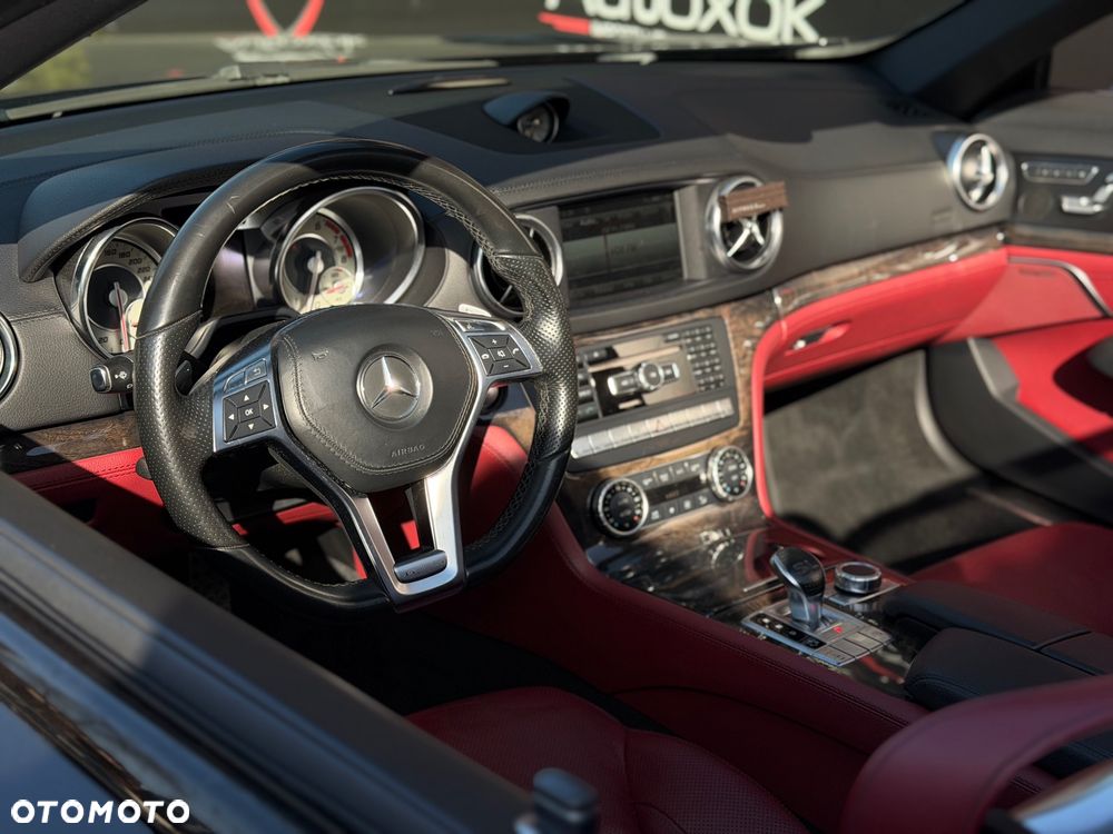 Mercedes-Benz SL 400 7G-TRONIC - 23