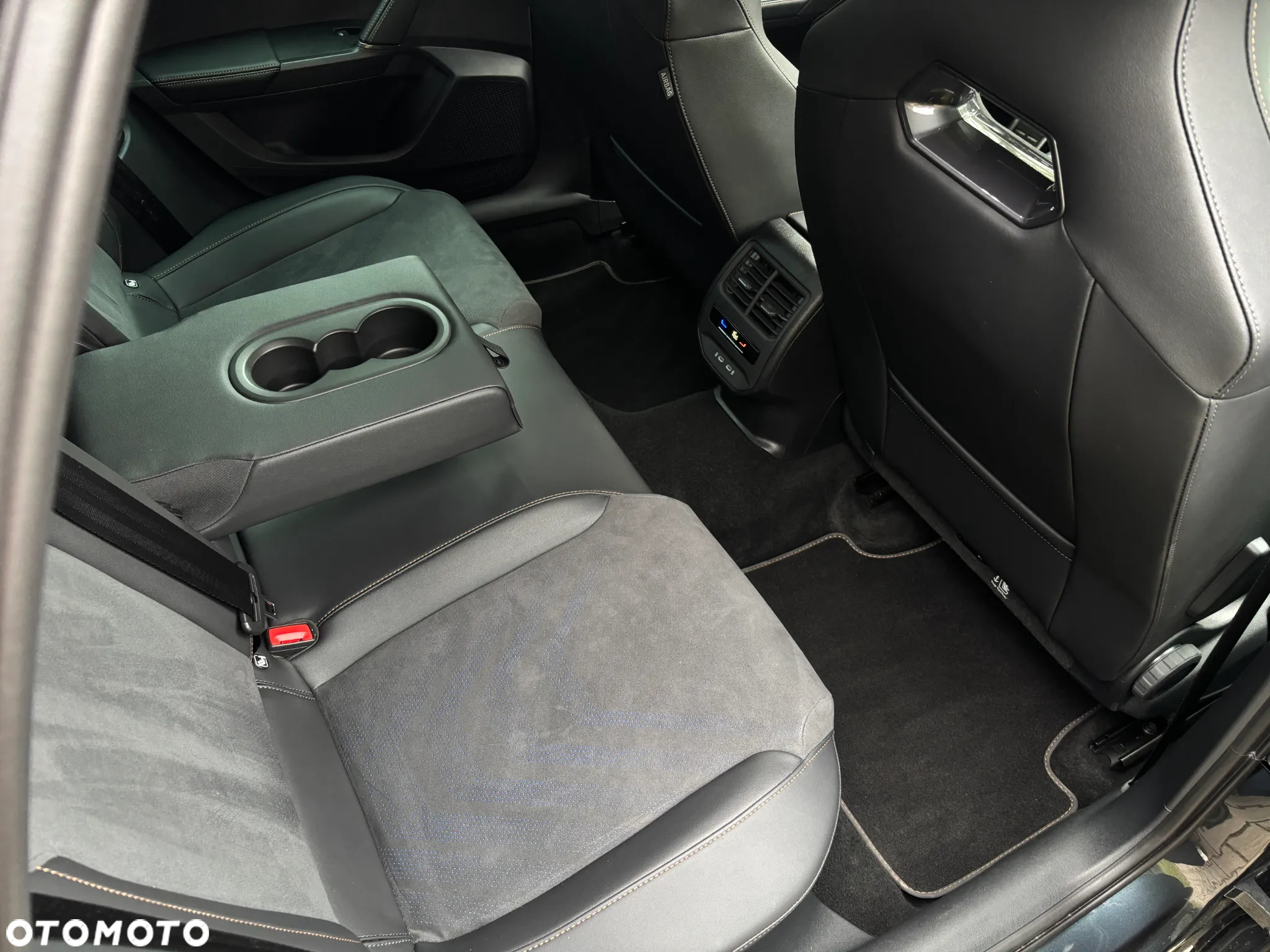 Cupra Formentor 1.5 TSI DSG - 32
