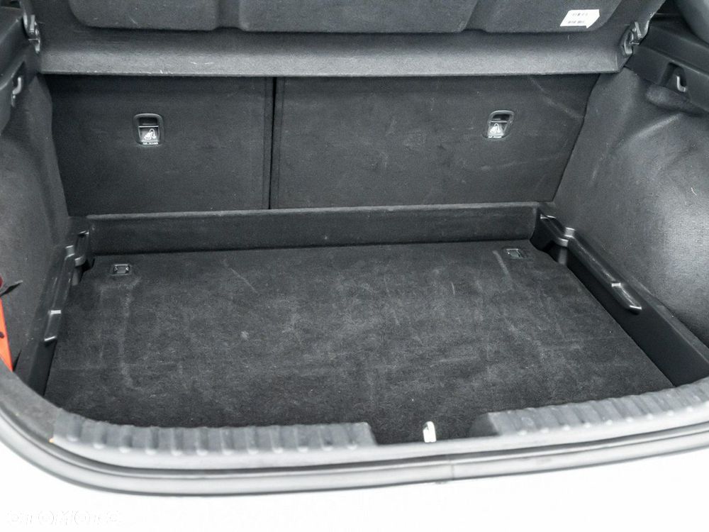 Kia XCeed 1.5 T-GDI M DCT - 16